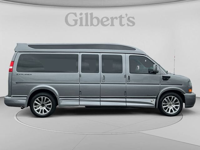 2021 GMC Savana Passenger 3500 LS