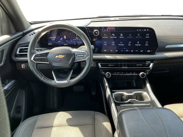 2024 Chevrolet Traverse LS - Photo 12