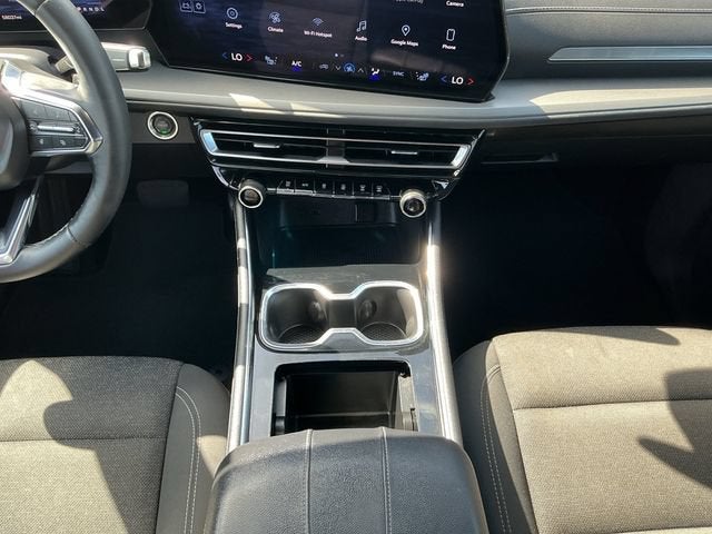 2024 Chevrolet Traverse LS