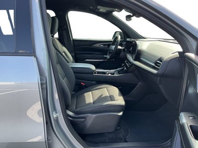 2024 Chevrolet Traverse LS