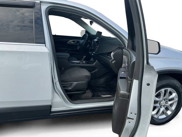 2019 Chevrolet Traverse LS - Photo 17