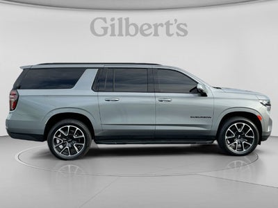 2023 Chevrolet Suburban RST