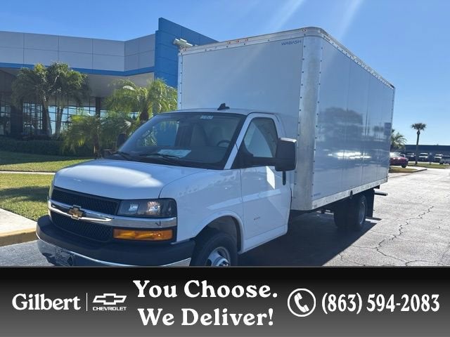 2025 Chevrolet Express Cutaway 3500 1WT