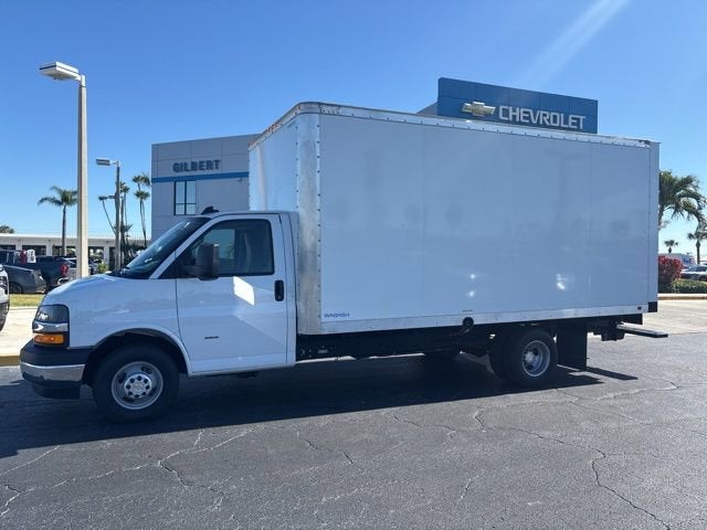 2025 Chevrolet Express Cutaway 3500 1WT