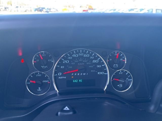 2025 Chevrolet Express Cutaway 3500 1WT