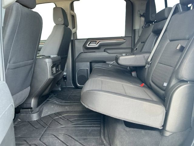 2025 Chevrolet Silverado 3500 HD LT