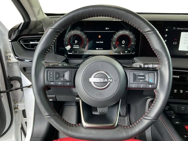 2025 Nissan Kicks SR FWD