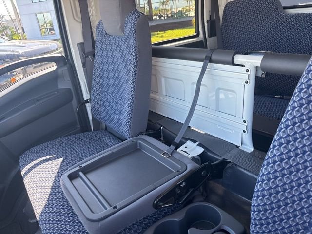 2025 Chevrolet Low Cab Forward 4500 HG Base