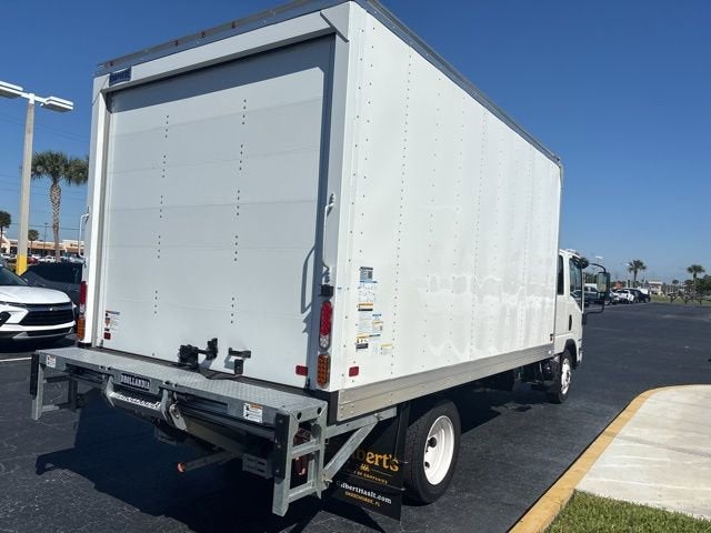 2025 Chevrolet Low Cab Forward 4500 HG Base