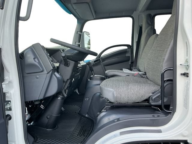 2026 Chevrolet Low Cab Forward 4500 HG Base