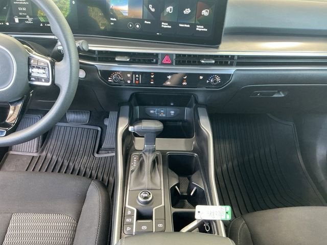 2025 Kia Sorento LX