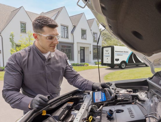 Gilbert Chevrolet Mobile Service Technician